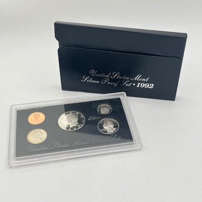 LOT 152J: 1992 United States Mint Silver Proof Set
