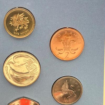 LOT 159J: British Uncirculated Coin Sets - 1993, 1996, 1996