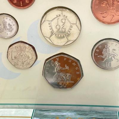 LOT 159J: British Uncirculated Coin Sets - 1993, 1996, 1996