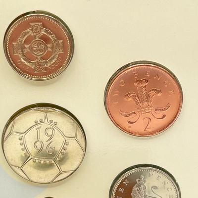 LOT 159J: British Uncirculated Coin Sets - 1993, 1996, 1996