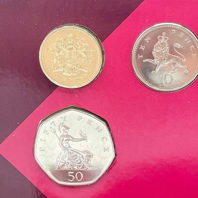 LOT 159J: British Uncirculated Coin Sets - 1993, 1996, 1996