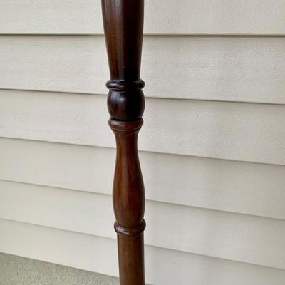 LOT 161 G: Aspen Skies Stand Alone Laptop Desk & Wooden Coat Rack