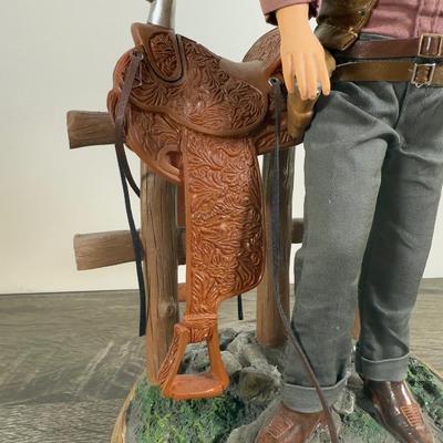 LOT 164B: John Wayne Bradford Exchange - An American Hero Illuminated Statement Edition A0574, American Legend 1st Issue A7344, Silver...