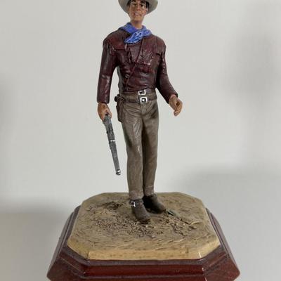 LOT 164B: John Wayne Bradford Exchange - An American Hero Illuminated Statement Edition A0574, American Legend 1st Issue A7344, Silver...