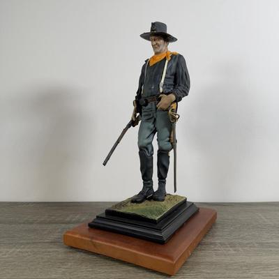 LOT 166L: Hand Numbered John Wayne Statues - The Duke #325/1200 & Collector's Showcase #231/500