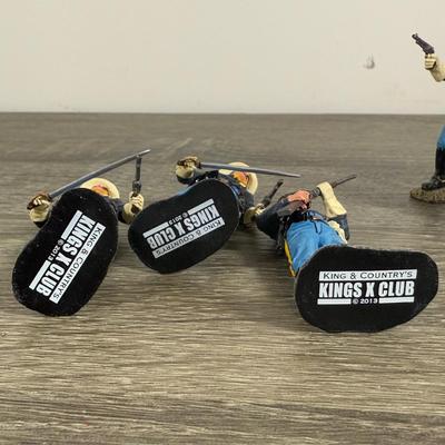 LOT 169L: King & Country Mini Figures - King's X