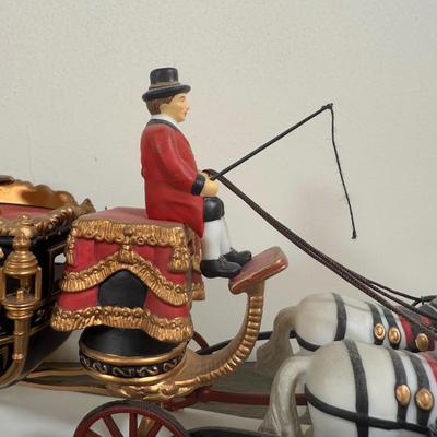 LOT 171K: 2000 Department 56 "The Queen's Parliamentary Coach" Limited Edition Porcelain Figure