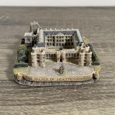 LOT 174L: Fraser Creations Miniature Buildings