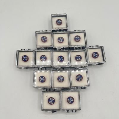 LOT 182: Many Vintage Military Rosette Pins