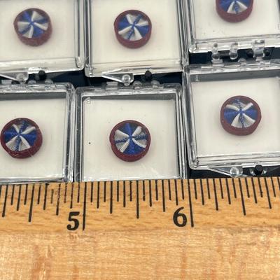 LOT 182: Many Vintage Military Rosette Pins