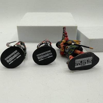 LOT 186L: Great Britain Miniature Figurines - King & Country and More