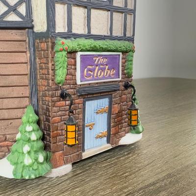 LOT 193L: 1998 Department 56 Historical Landmark Series Dickens' Village Series The Old Globe Theatre 2nd Edition