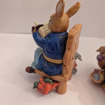 Approx 8" Tall Peter Rabbit & Mama Rabbit Porcelain Hinged Trinket Box