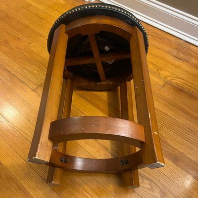 Swivel Seat Stool (O-MG)