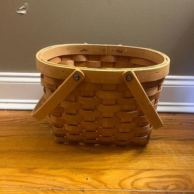 Four Woven Baskets (O-MG)
