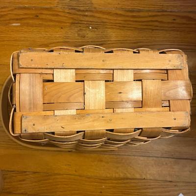 Four Woven Baskets (O-MG)