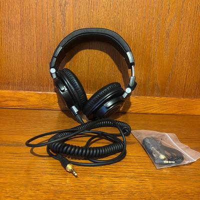 Audio Technica Over Ear Headphones (O-MG)