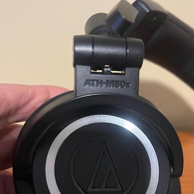 Audio Technica Over Ear Headphones (O-MG)