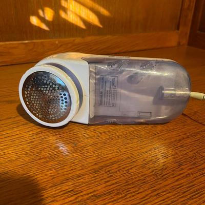 Black & Decker Iron, Ironing Board & More (O-MG)