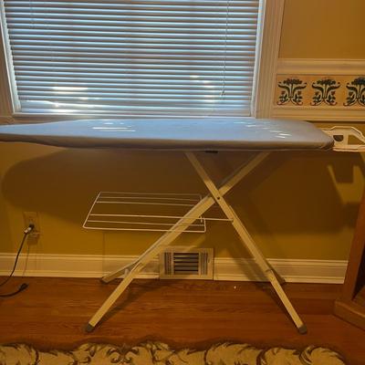 Black & Decker Iron, Ironing Board & More (O-MG)