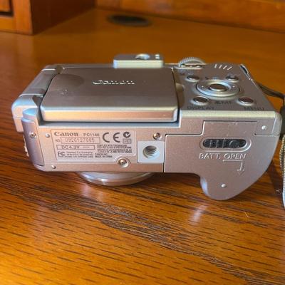 Panasonic Palmcorder & Canon Powershot (O-MG)