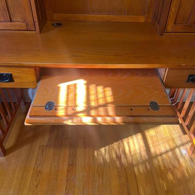 Wooden Computer Desk (O-MG)