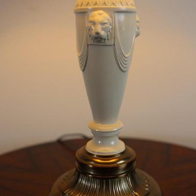 ETHAN ALLEN Table Lamp