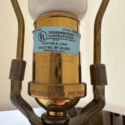 ETHAN ALLEN Table Lamp