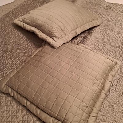 Selection of Fine Bedding: Quilt, Satin Coverlets, Bedspreads, Pillows (PB-SD)