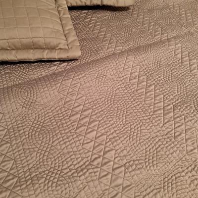 Selection of Fine Bedding: Quilt, Satin Coverlets, Bedspreads, Pillows (PB-SD)