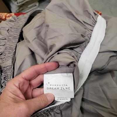 Queen Sized L.L. Bean Sheets, Wamsutta Sheets and Red/Gold Bed Spread and More (2058F-KD)