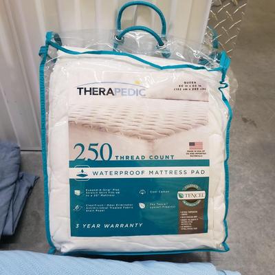 Queen Sized L.L. Bean Sheets, Wamsutta Sheets and Red/Gold Bed Spread and More (2058F-KD)