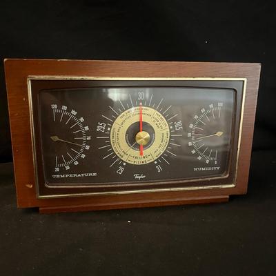 MCM Style Men's Valet w/ Barometer, Pocket Knife, Wallets, & More (LR-MG)