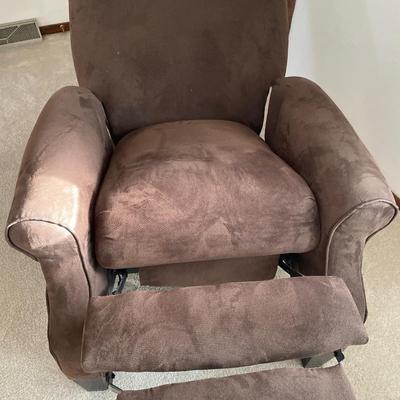 Slumberland Brown fabric recliner
