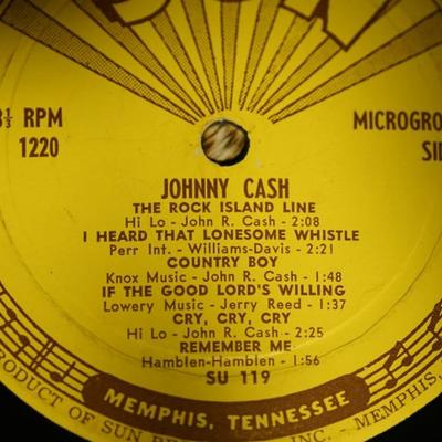 JOHNNY CASH (TWO LP'S) JOHNNY AT SAN QUENTIN/JOHNNY CASH GREATIST HITS