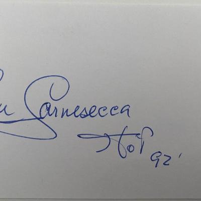Basketball HOF Lou Carnesecca signature