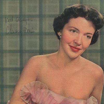 Nancy"Mrs Ronald Reagan" Davis signed magazine clip 