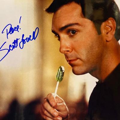 Scott Lowell signed photo