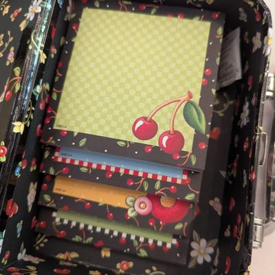 Small Cases With Note Pads