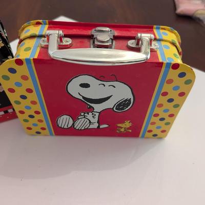 Small Cases With Note Pads