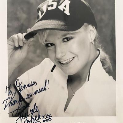 Olympic figure skater Nicole Bobek signed photo