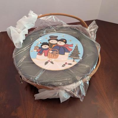 New Woven Pie/Dessert Basket With Wood Lid/Liner/Handles 12"