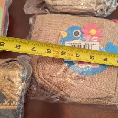 New Burlap Plastic Paper Gift/Treat Bags