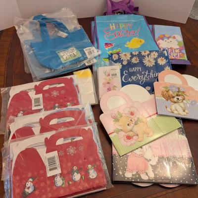 New Small Gift Boxes & Bags