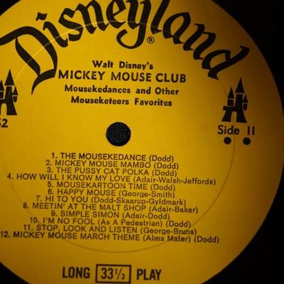 WALT DISNEYS "MICKEY MOUSE CLUB" 1975 WALT DISNEYS PRODUCTIONS