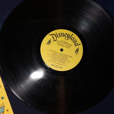 WALT DISNEYS "MICKEY MOUSE CLUB" 1975 WALT DISNEYS PRODUCTIONS