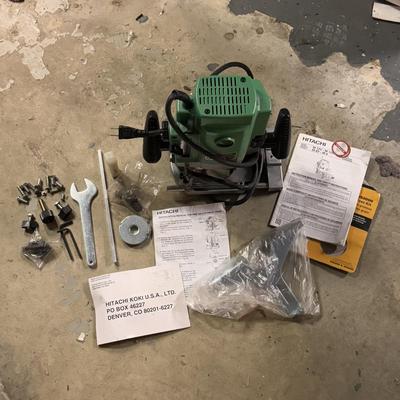 Hitachi 12V 1/2” Router (B1-DZ)
