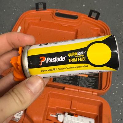 Paslode Impulse Angled Finish and Senco FinishPro 42XP Nailers (B1-DZ)