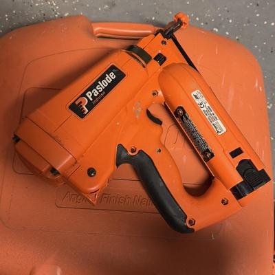 Paslode Impulse Angled Finish and Senco FinishPro 42XP Nailers (B1-DZ)