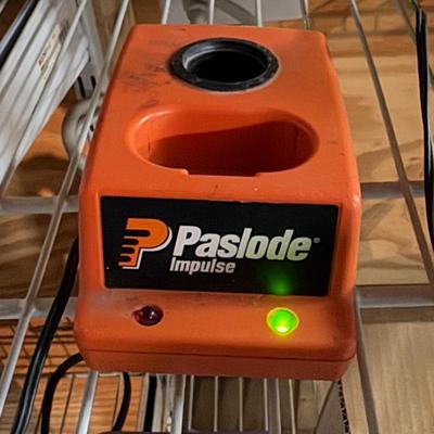 Paslode Impulse Angled Finish and Senco FinishPro 42XP Nailers (B1-DZ)